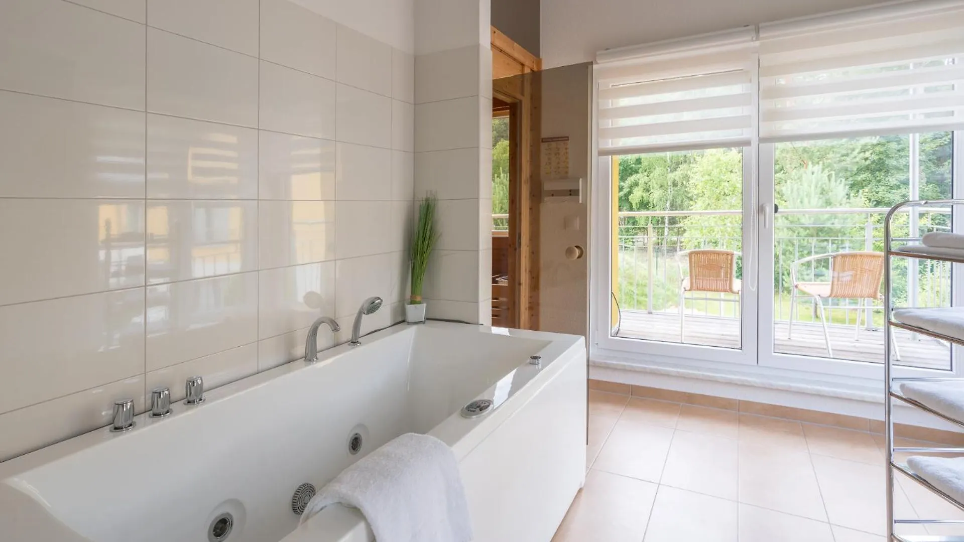 Casa vacanze Ferienpark Ruebezahl Am Mueggelsee, Haus 22 Heide Mit Eigener Sauna, Idealer Ort Fuer Natur- Und Erholungssuchende, Fuer Radfahrer, Familien Mit Kindern Und Hundeliebhaber Berlino